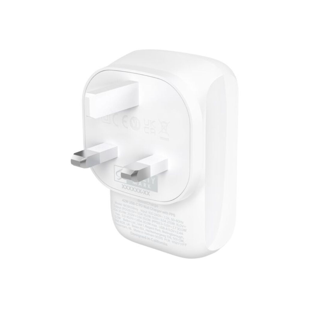 Belkin BoostCharge 42W USB-C Wall Charger with PPS WCB009myWH — image 4