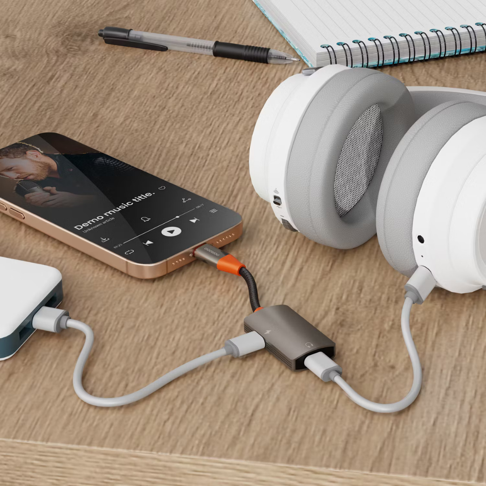 Porodo Audio Link Duo Lightning Audio & Charge Splitter — image 3