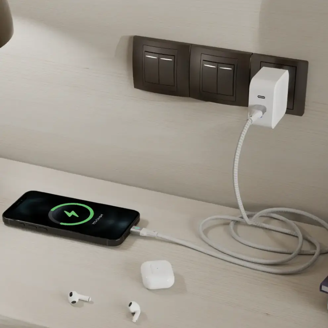 Porodo USB-A to USB-C Charging & Data Cable 1M — image 2