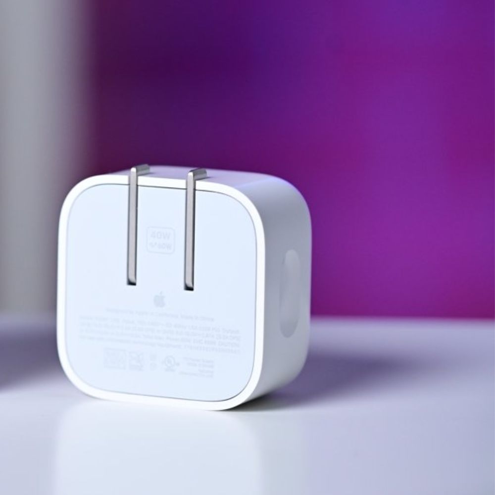Apple Dynamic Power 40 with Max 60W Adapter A3353 — image 2