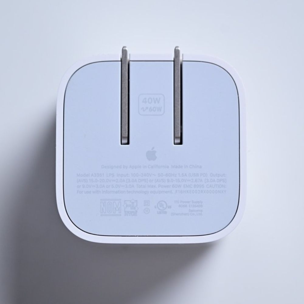 Apple Dynamic Power 40 with Max 60W Adapter A3353 — image 4