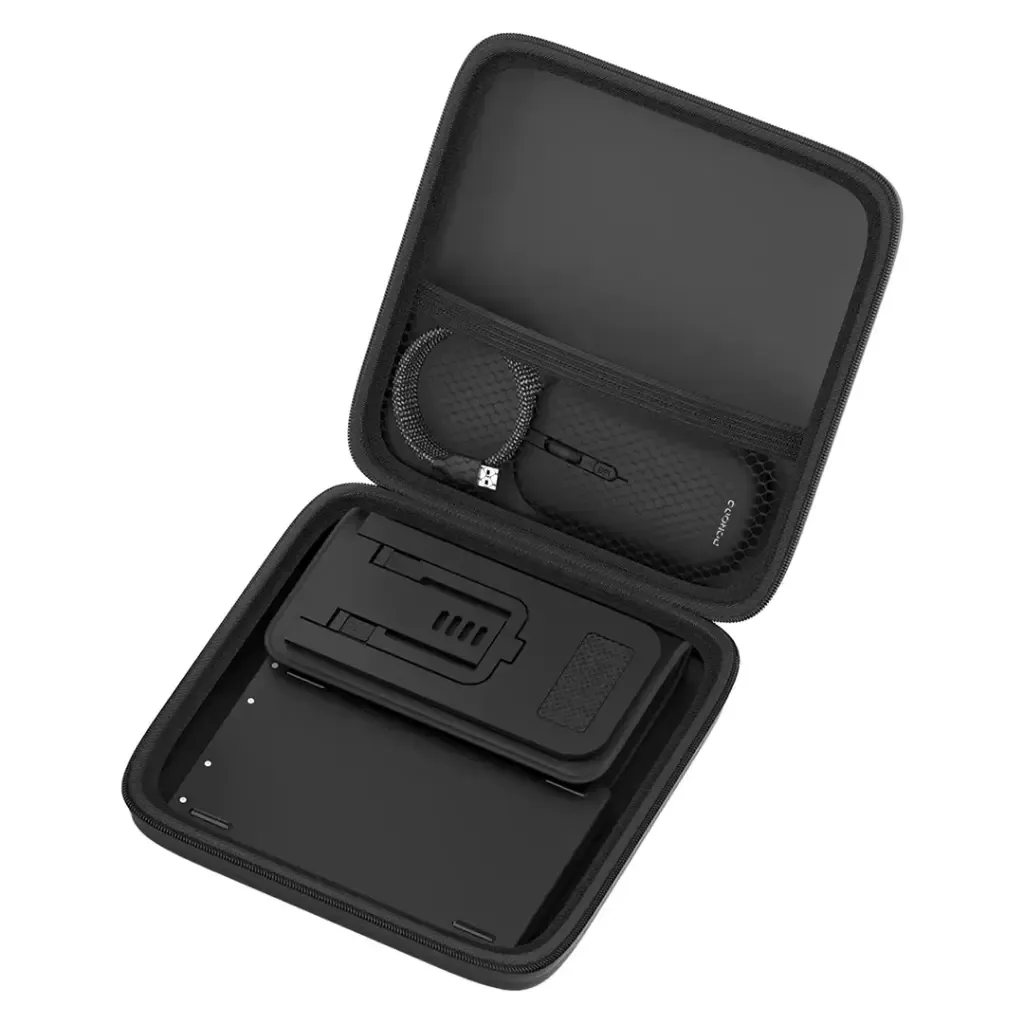 Porodo 6 in One , All in One Travel Kit WITHKEYBOARD,MOUSE,STAND or Accessories. — image 2