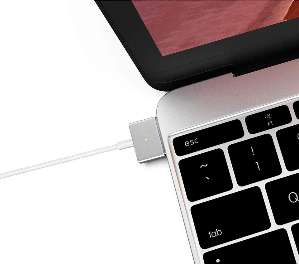 Apple MacBook Charger 16.5V 3.65A 5 Pin – Genuine Reliable Power Adapter — image 4