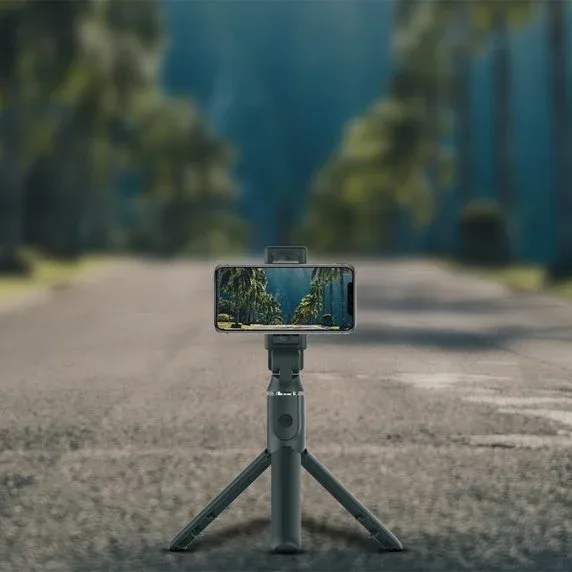 Porodo Bluetooth Selfie Stick with Tripod — image 4