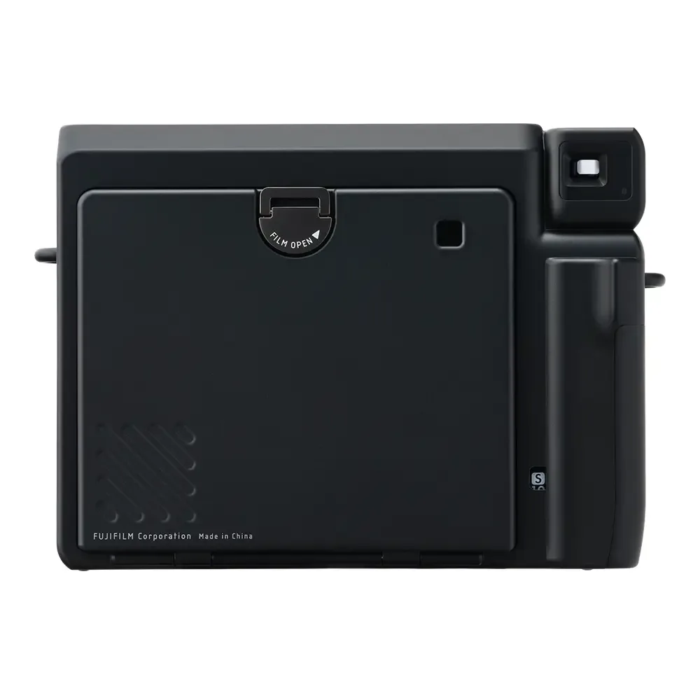 FUJIFILM INSTAX WIDE 400 Instant Camera — image 3